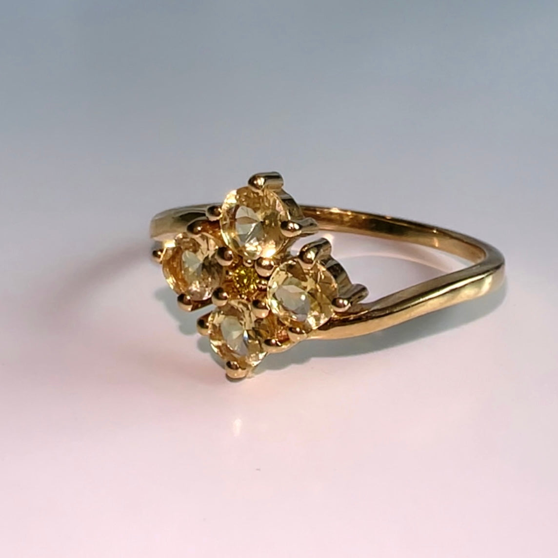9ct Gold Citrine & Yellow Diamond Cluster ring image 2
