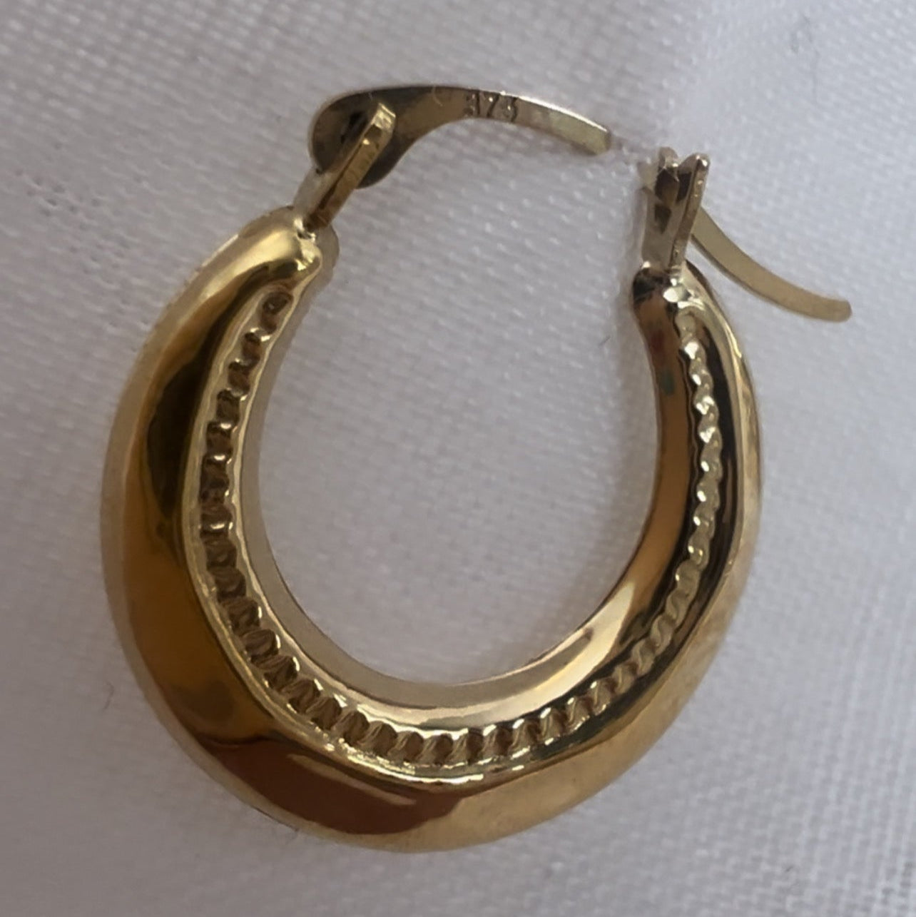 Vintage 9ct gold hoops image 1