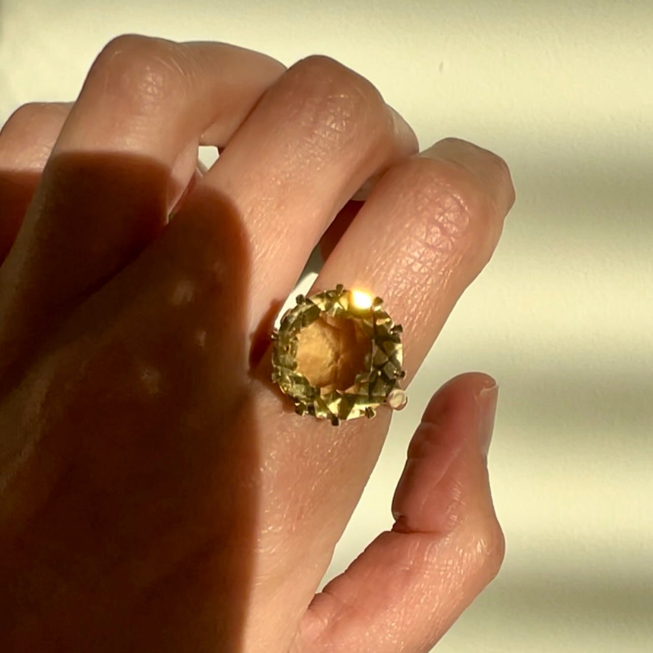 Vintage 9ct gold Citrine ring image 0