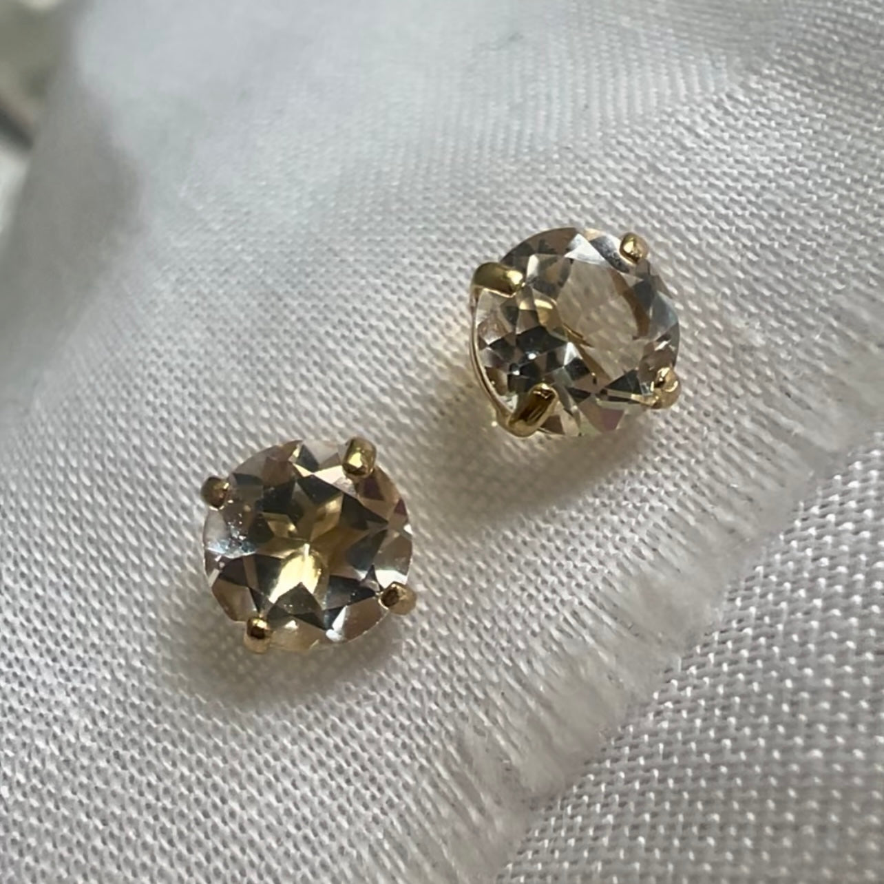 9ct gold white topaz studs image 0