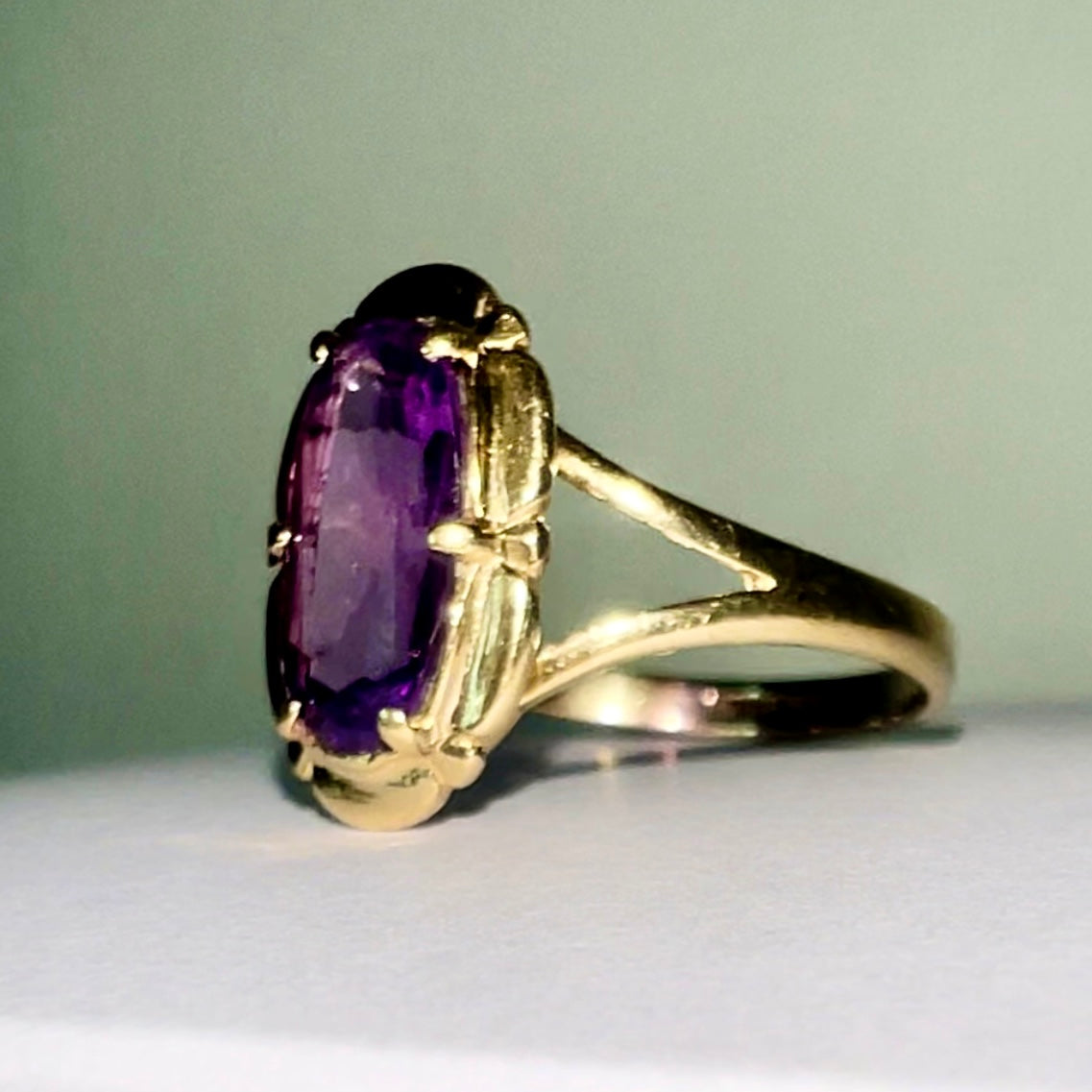 Vintage 9ct Amethyst Ring image 2