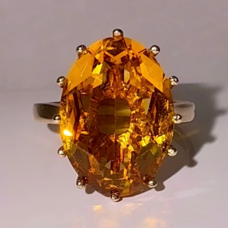Vintage 9ct gold Oval Citrine ring image 0
