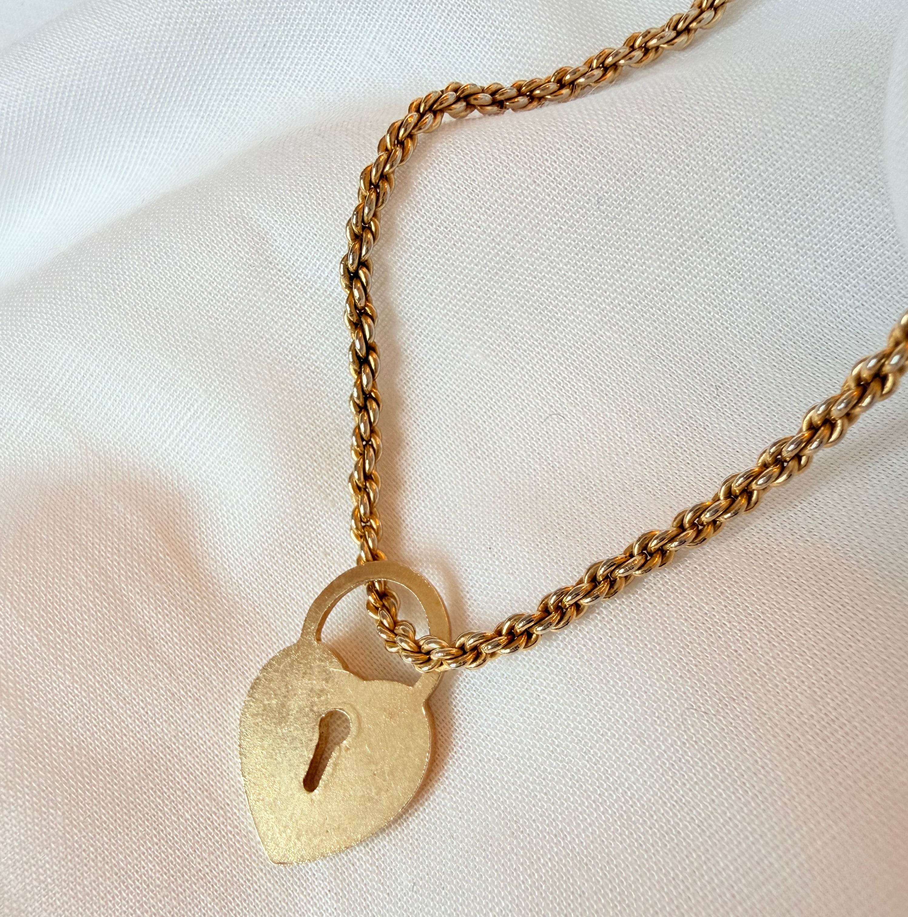 Vintage 18ct gold plated locket necklace