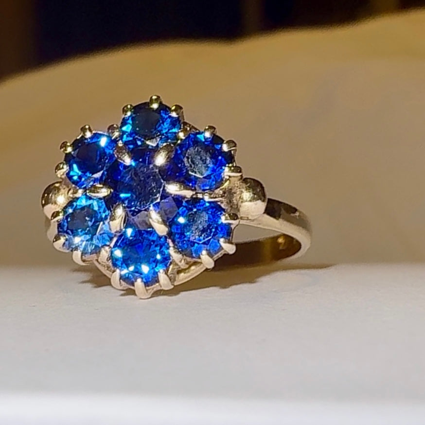 Vintage 9ct Gold Kyanite Cluster Ring