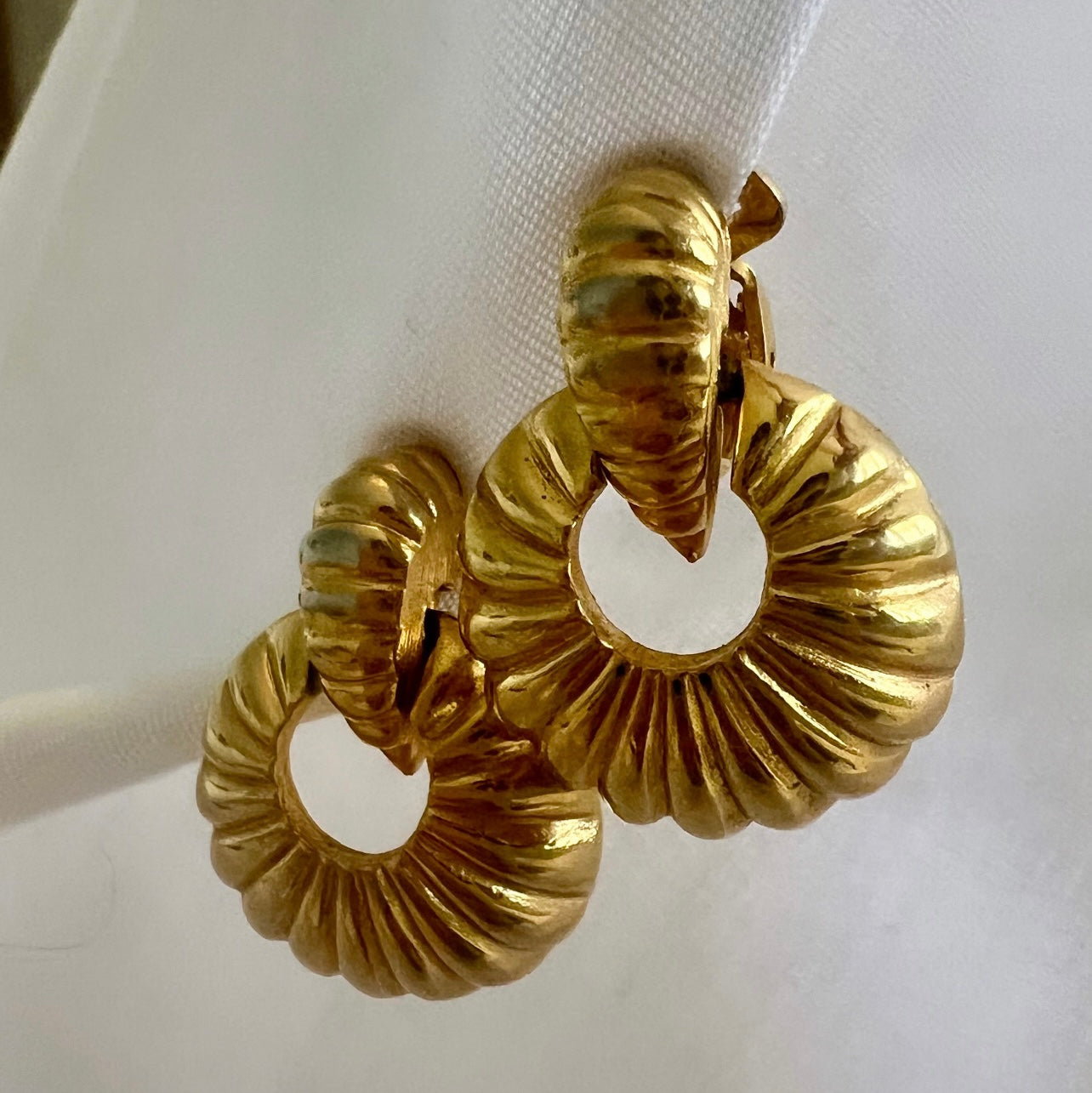 Vintage Costume Door Knocker clip on earrings image 4