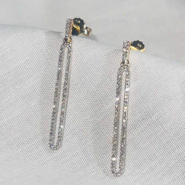 Diamond drop earrings image 0