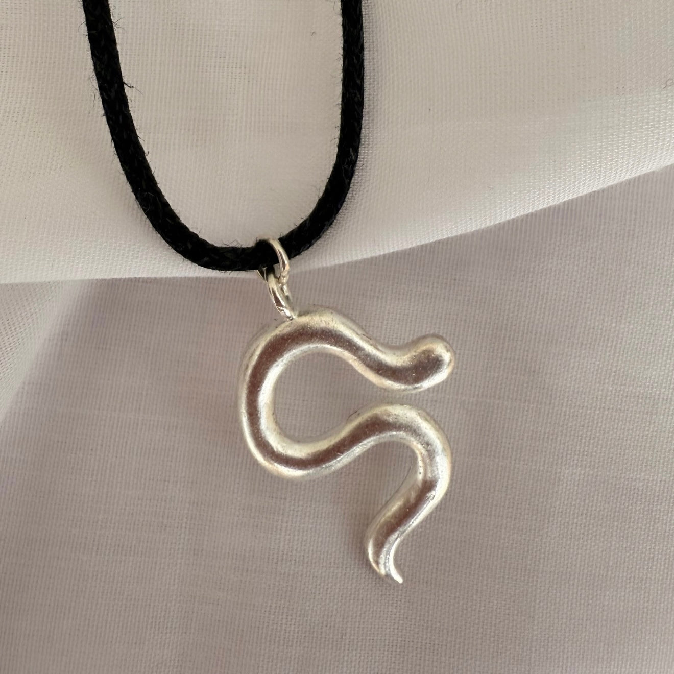 Silver Mamba cord necklet image 0