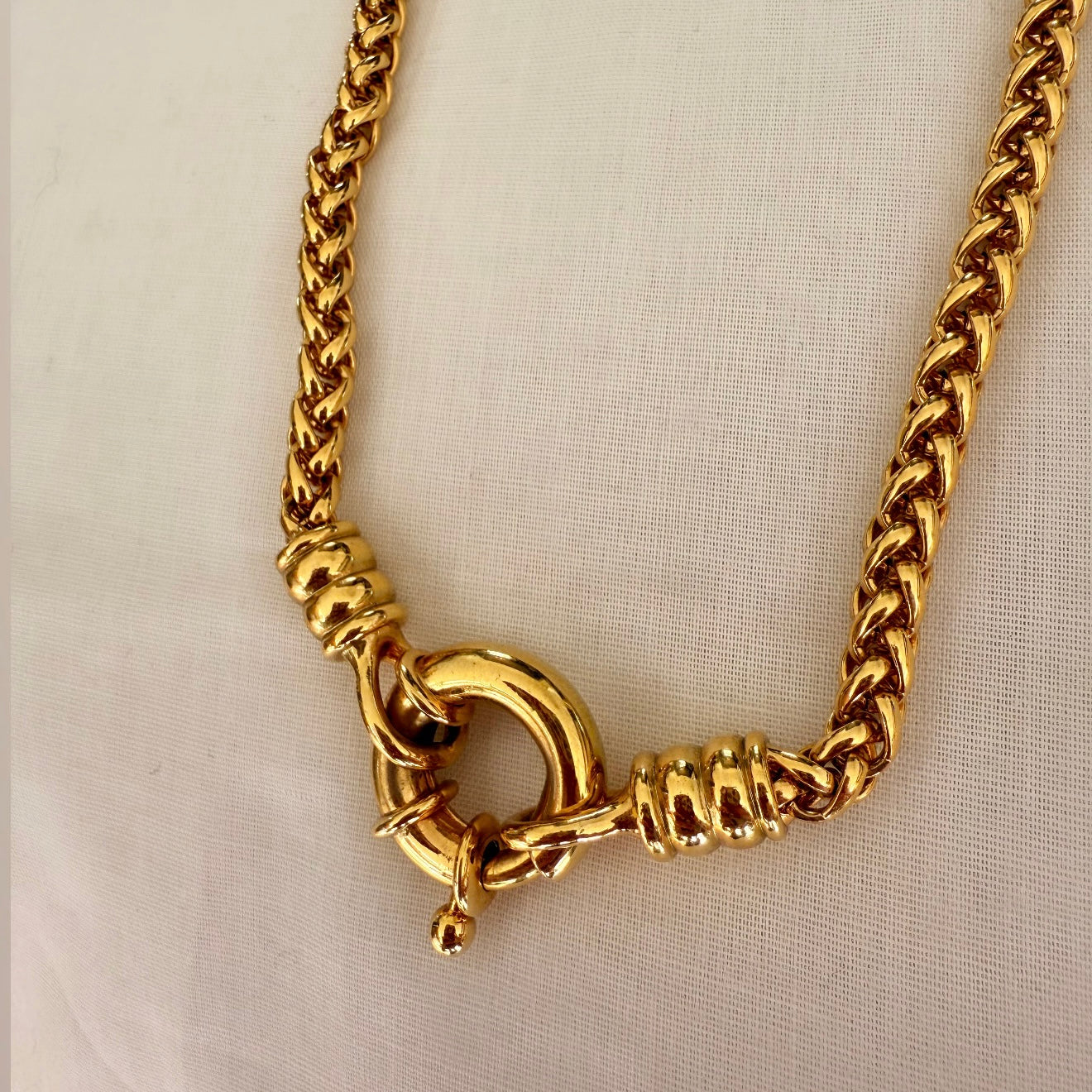 18ct gold plated jumbo bolt ring chain image 0