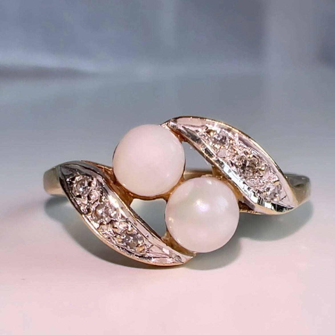 Vintage 9ct Gold Diamond & Pearl "toi et moi" Ring image 0