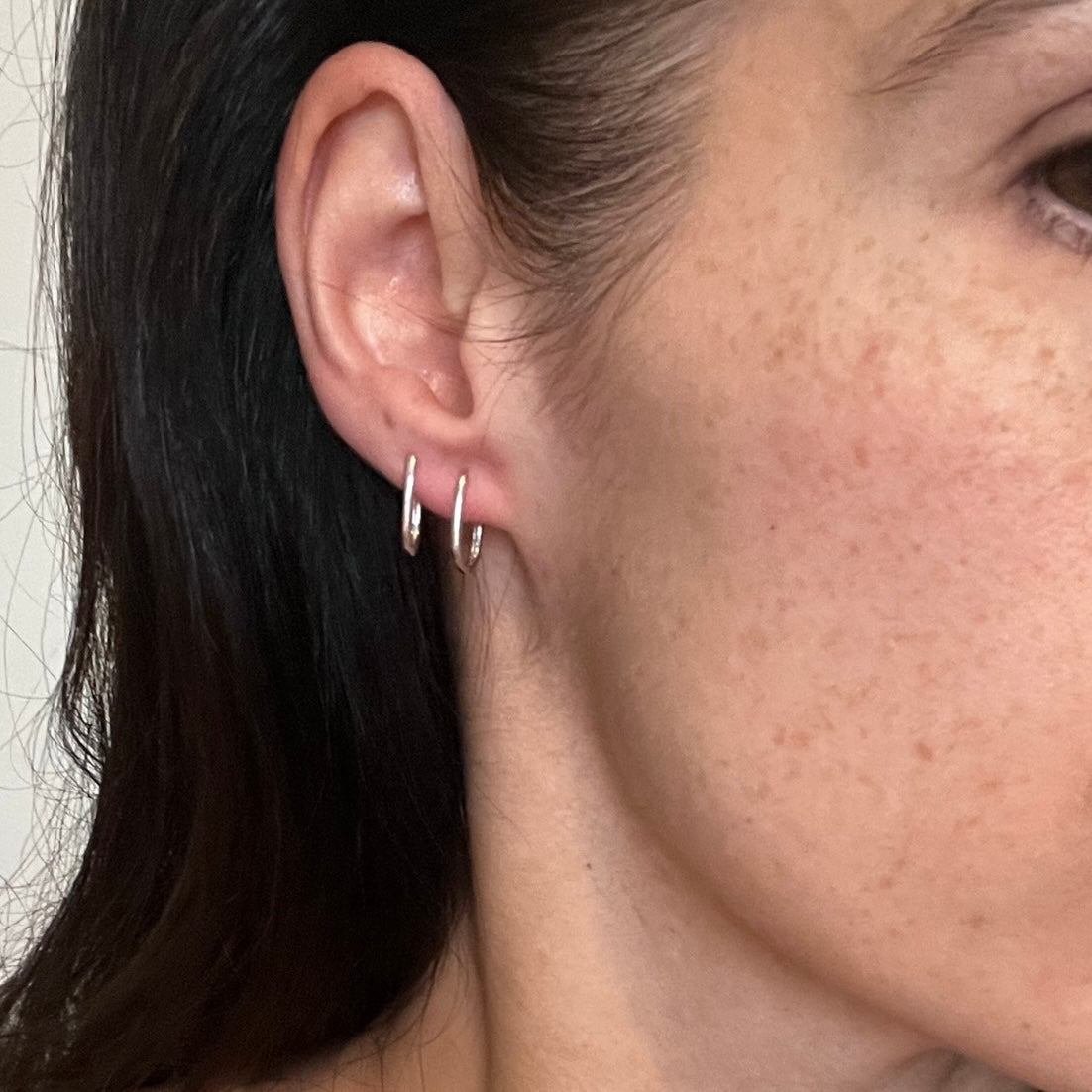 9ct White gold Ellipse hoops image 3
