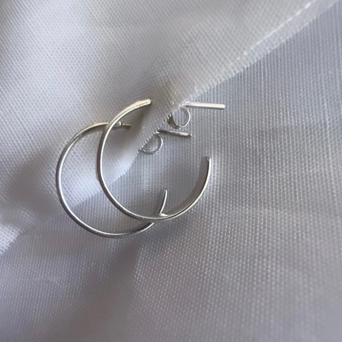 Vintage silver star engraved hoops image 3