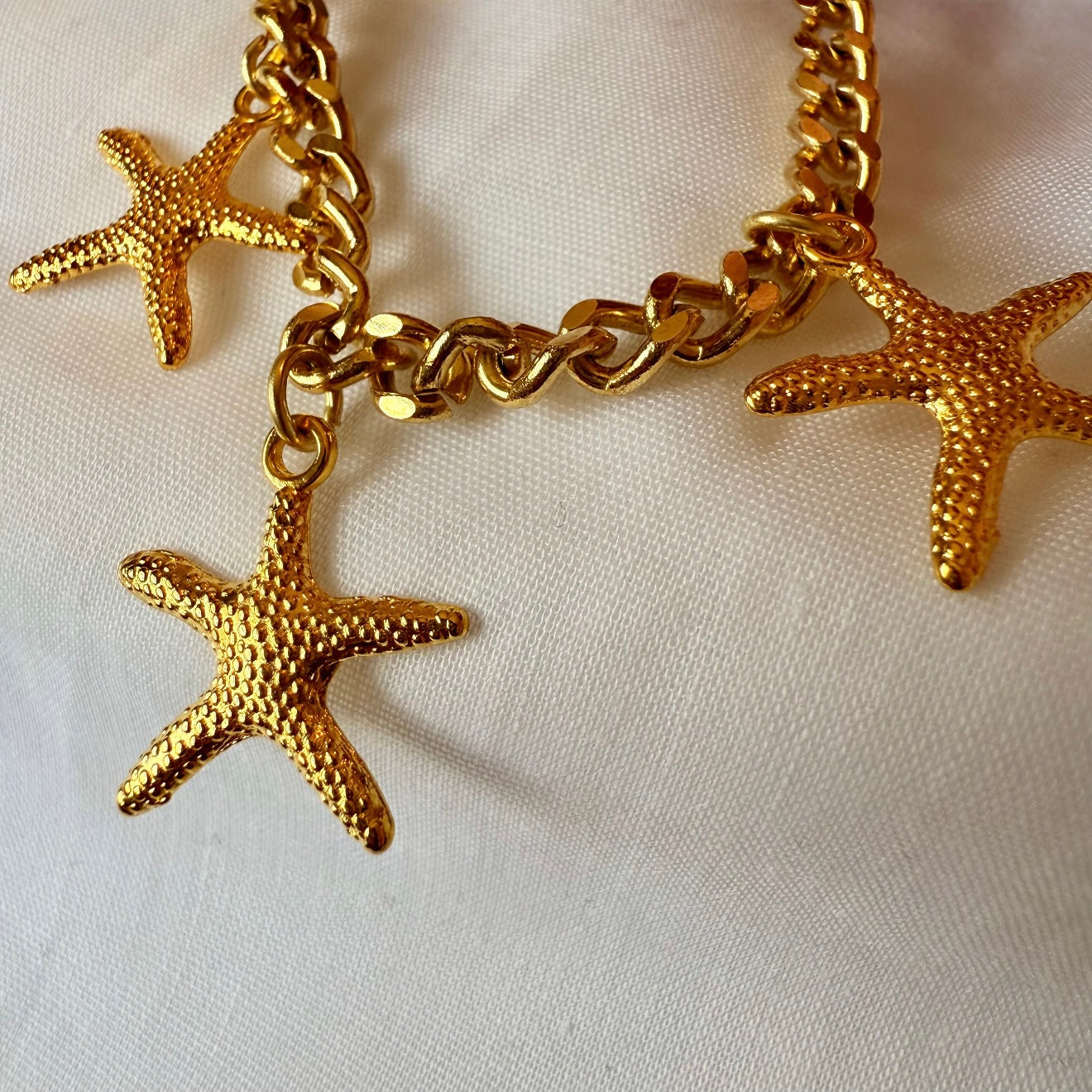 18ct gold plated Starfish charm bracelet image 0