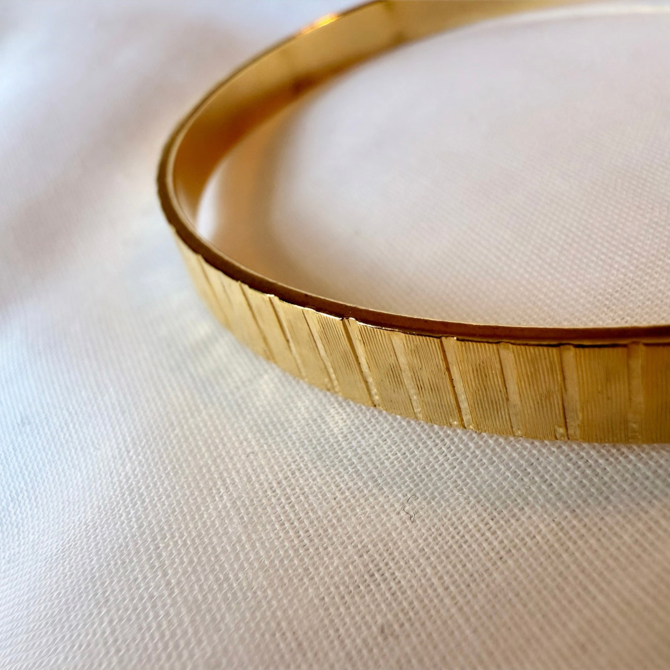 18ct Gold Bangle image 2