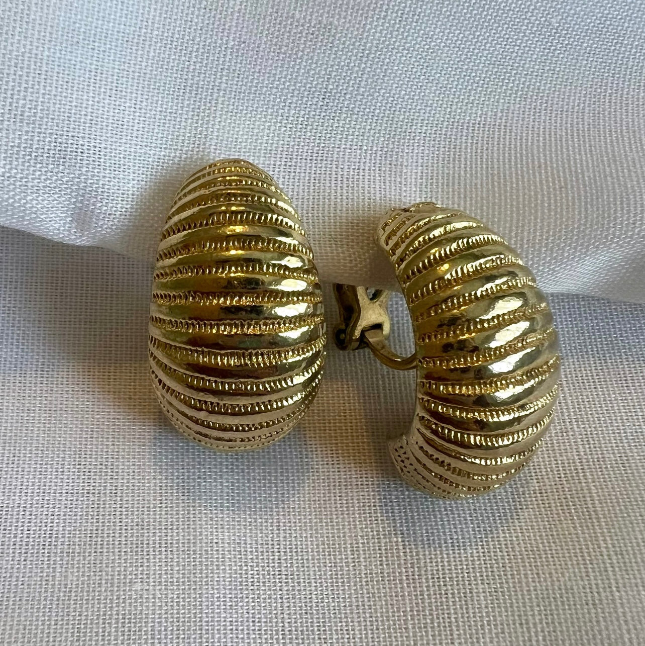 Vintage Monet Costume clip on earrings image 6