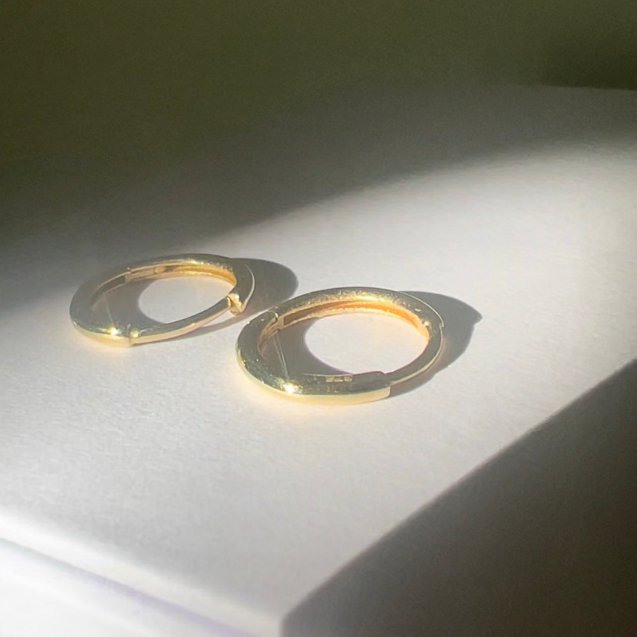 Small 9ct yellow gold hoops image 3