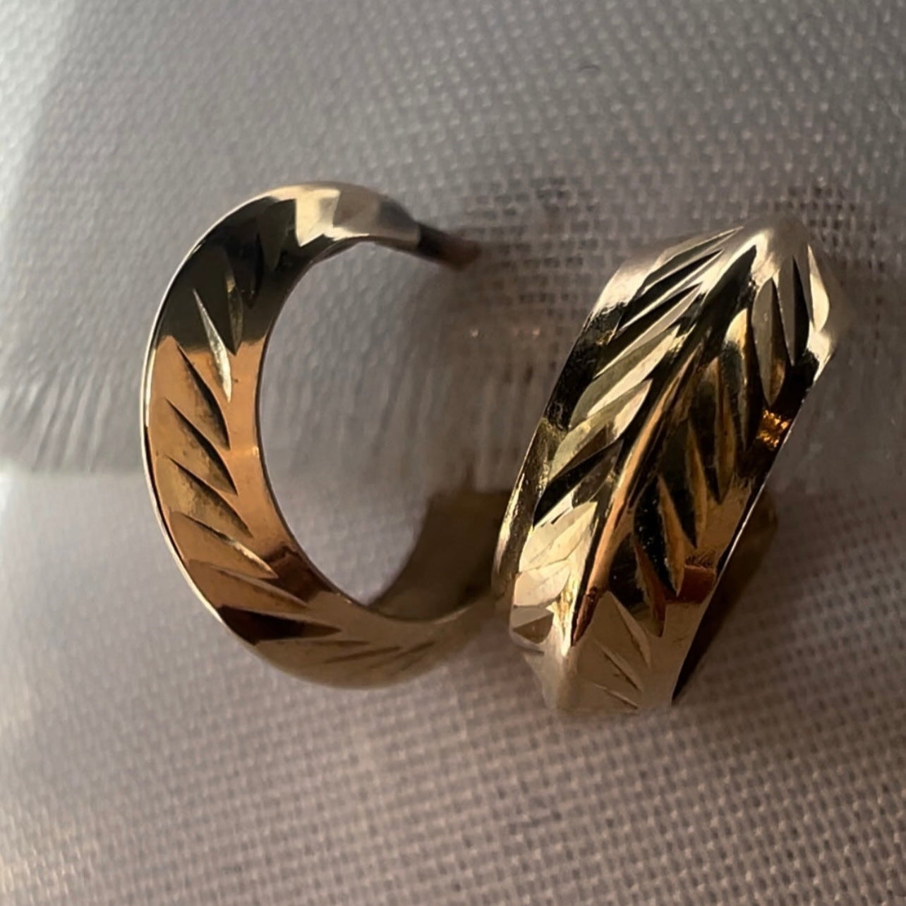 Vintage 9ct gold tiny huggies image 1