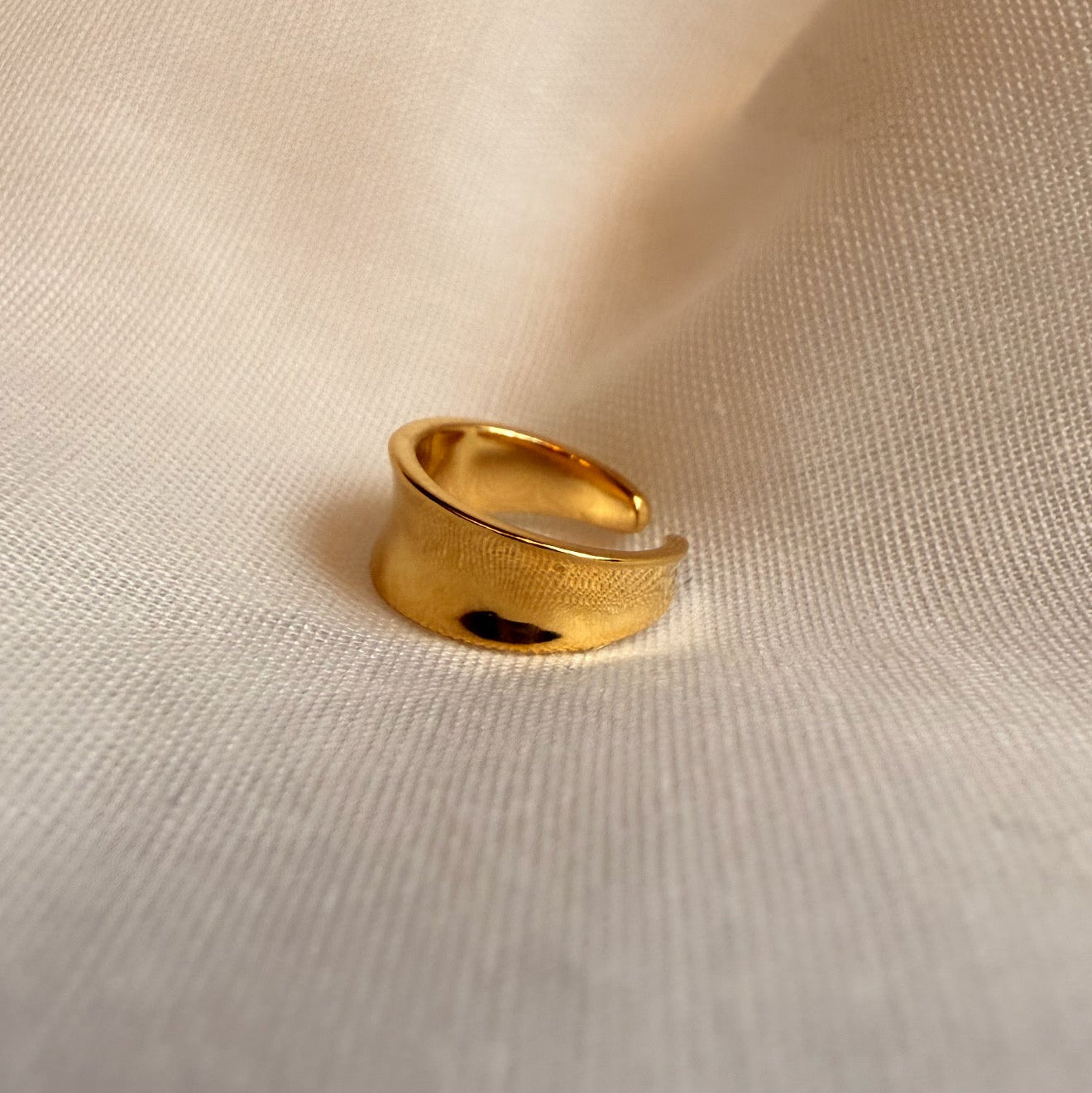 Arc 14ct Gold Plated Ear Cuff