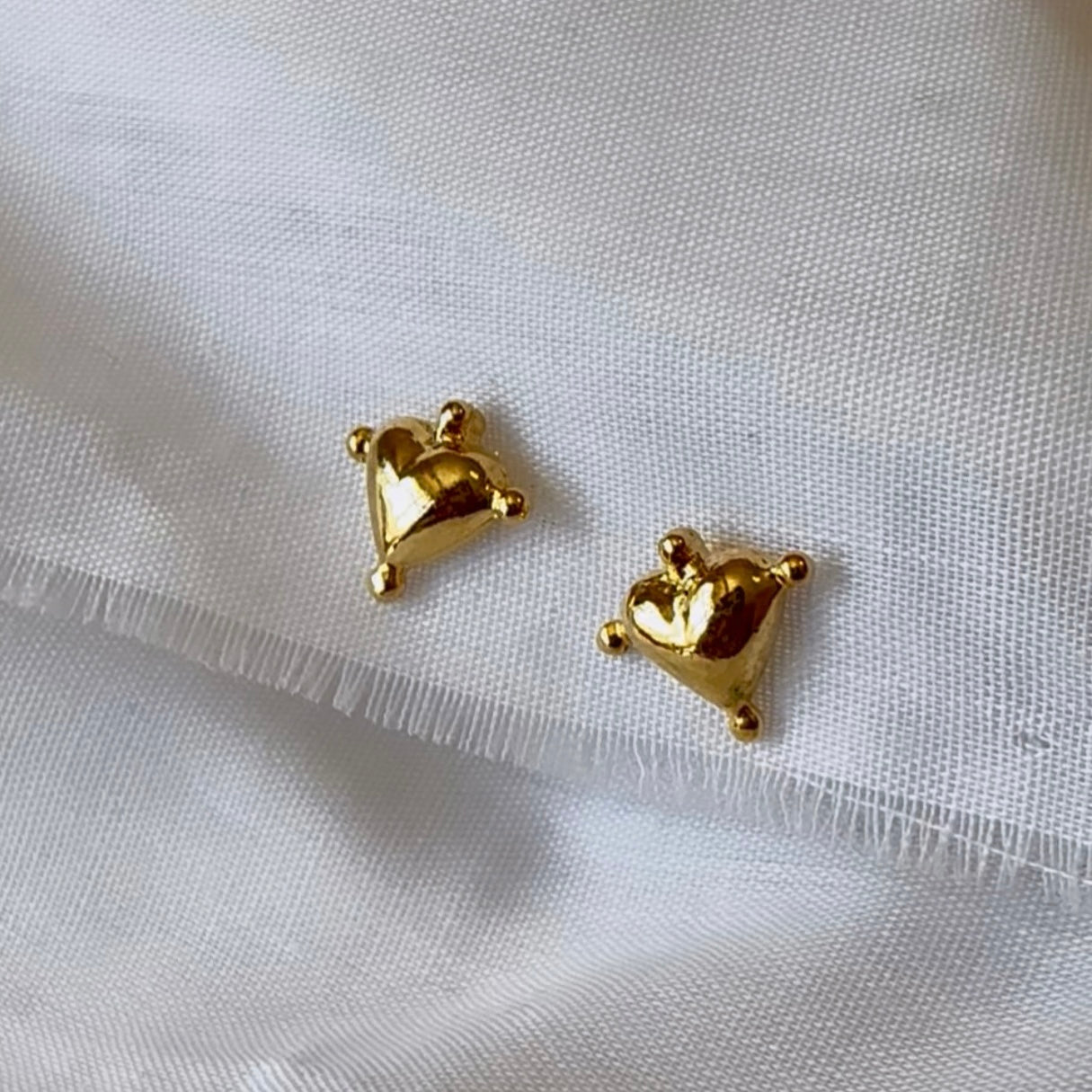 18ct gold plated Sacred Heart Studs image 0