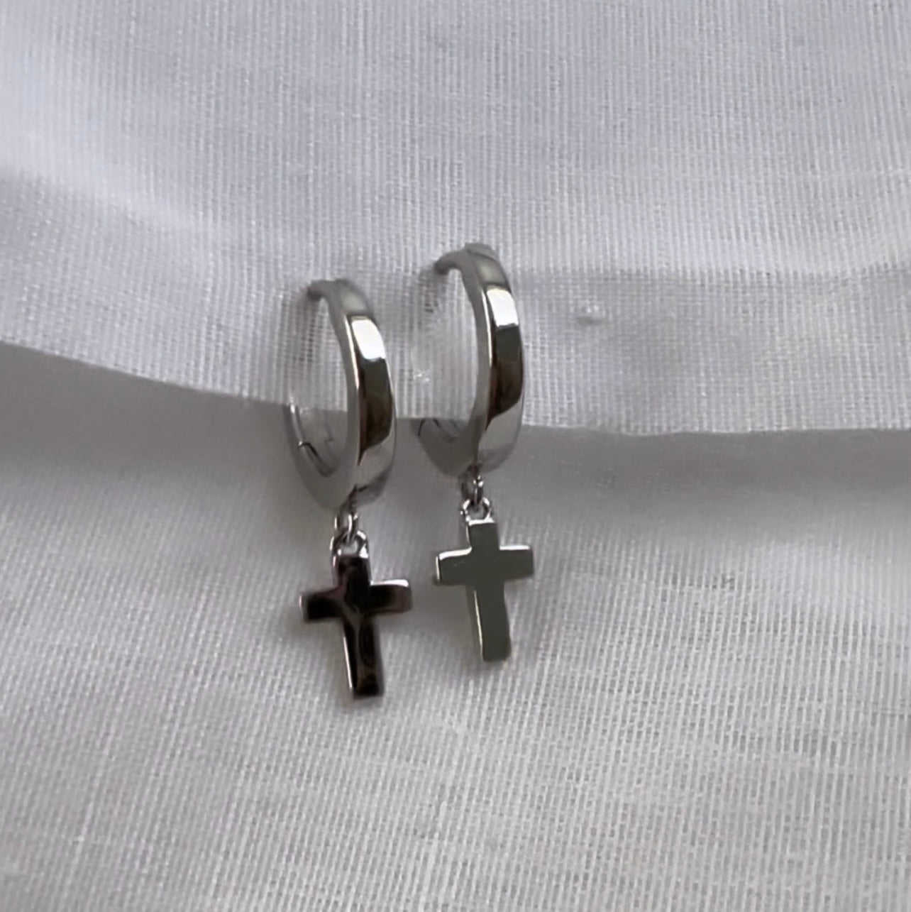 Silver cross huggies image 2