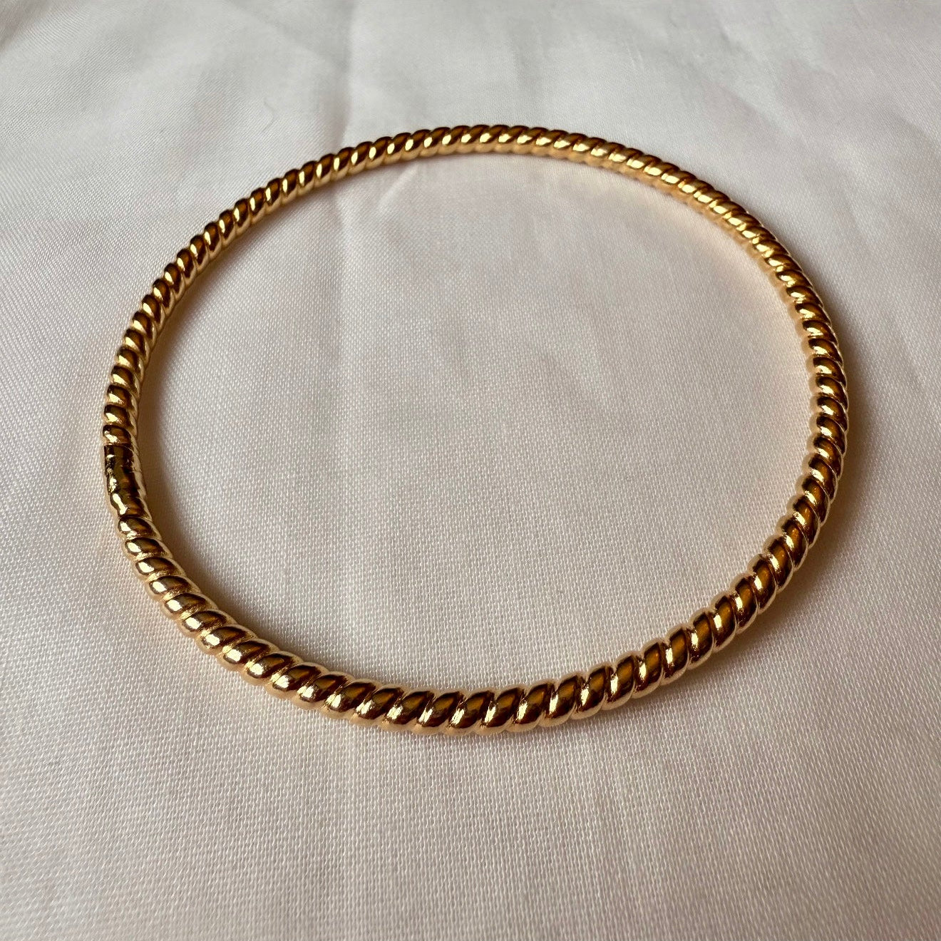 Vintage 18ct Gold Rope Bangle