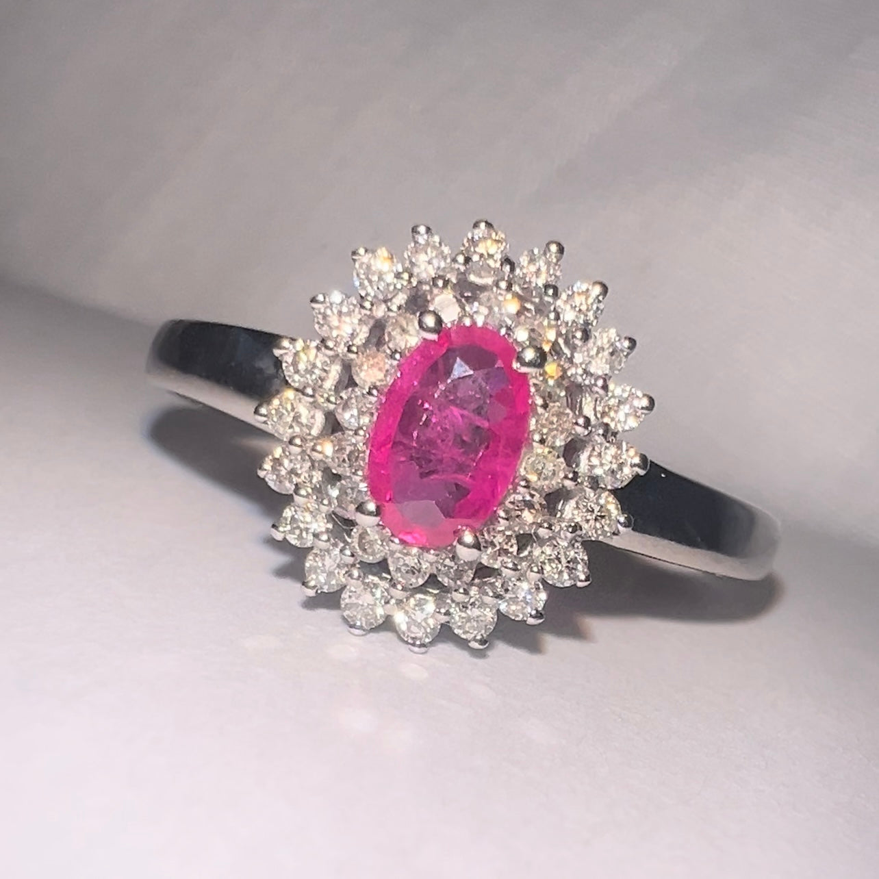 Vintage 9ct gold Diamond & Ruby ring image 3
