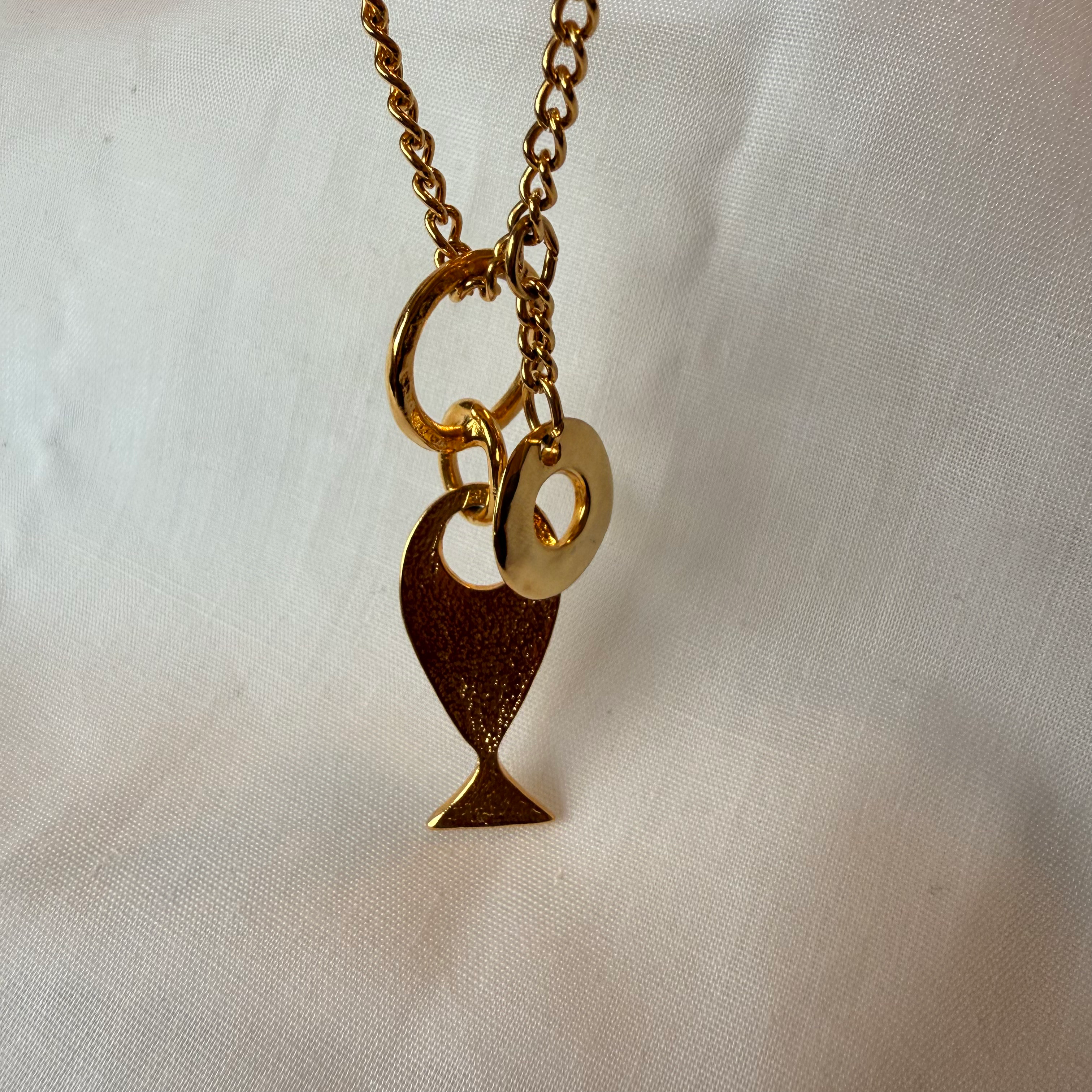 18ct gold plated Hula Lariat necklace with fish pendant image 5