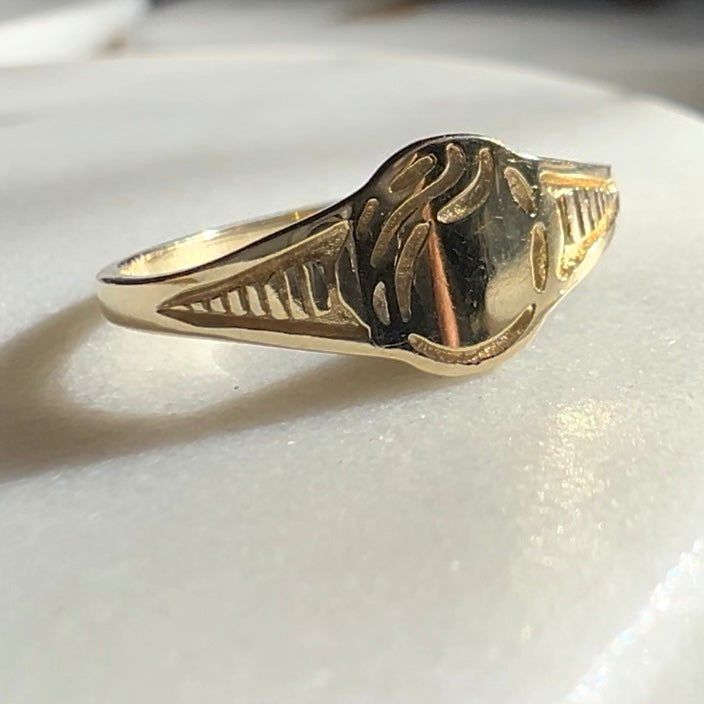 Oval signet pinky ring image 0