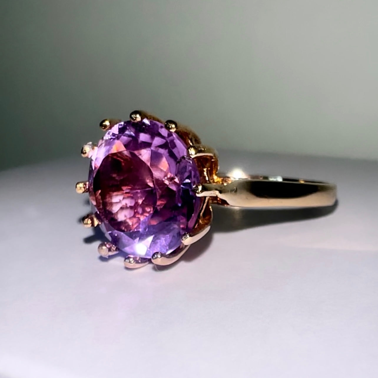 Vintage 9ct Amethyst Solitaire Ring image 1