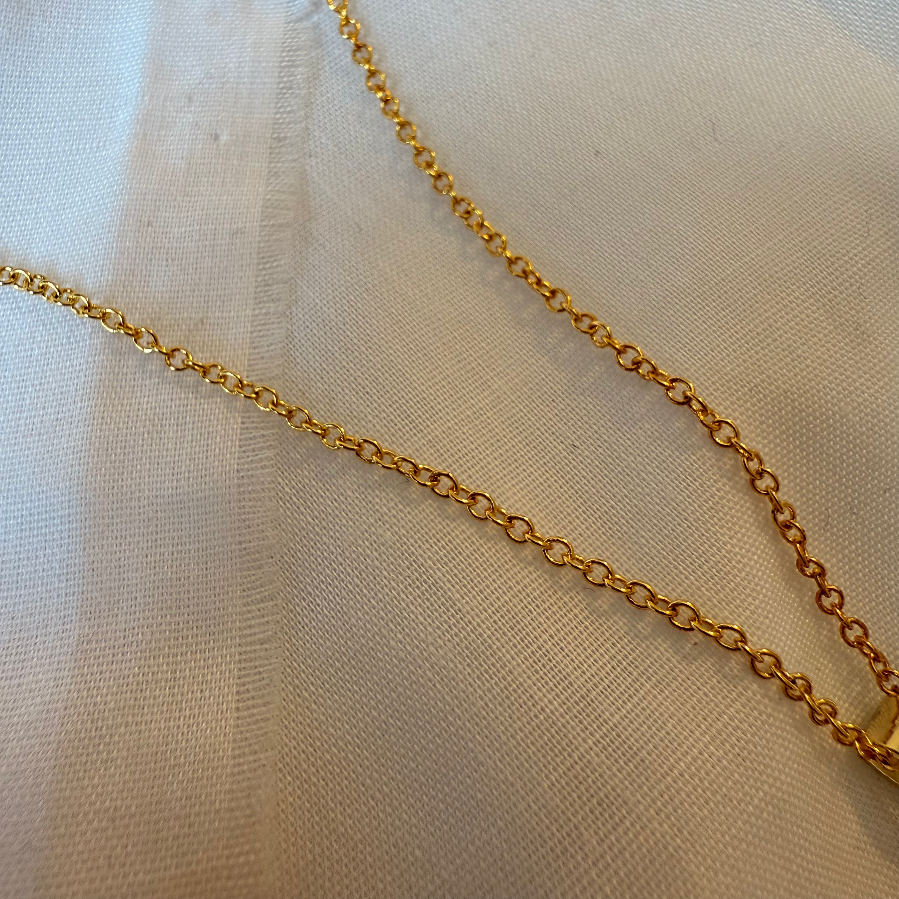 18ct gold plated necklace with gummy bear image 3