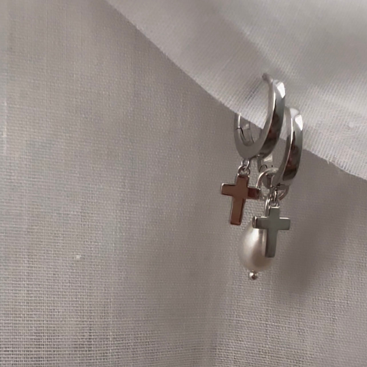 Silver cross huggies image 4