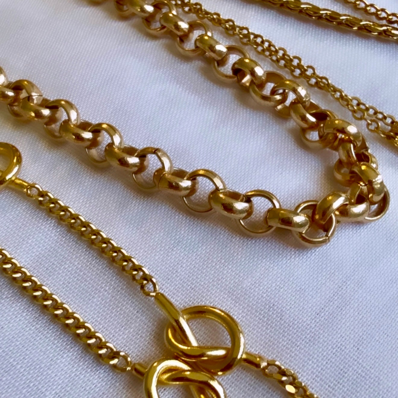 Vintage 18ct gold plated rolo chain image 1